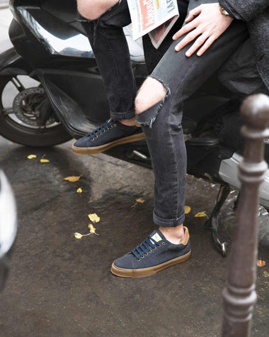 ¿Cómo combinar zapatillas vintage?