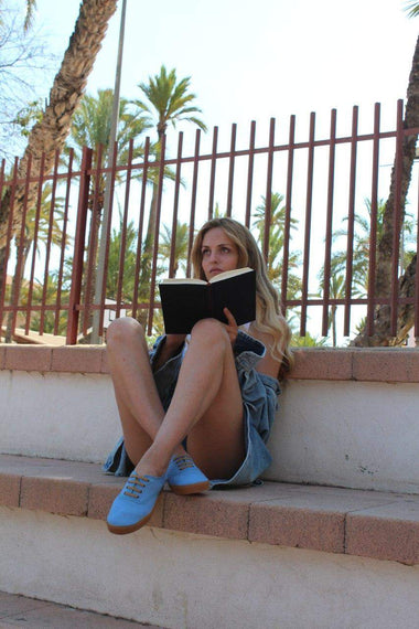 Consejos para comprar sneakers de mujer baratas